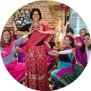 Jaya Dance Hen